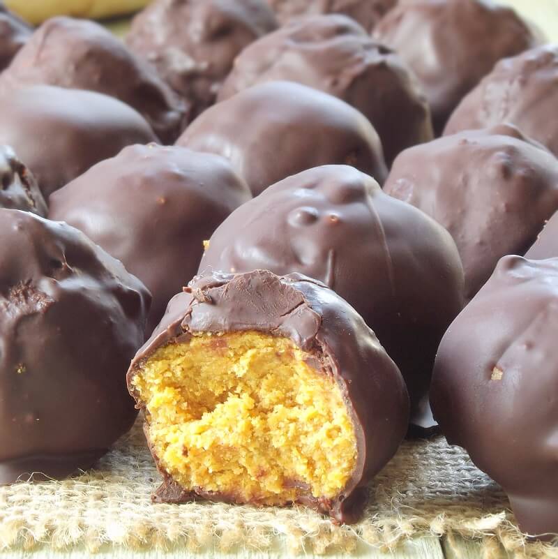 pumpkin-truffles-featured